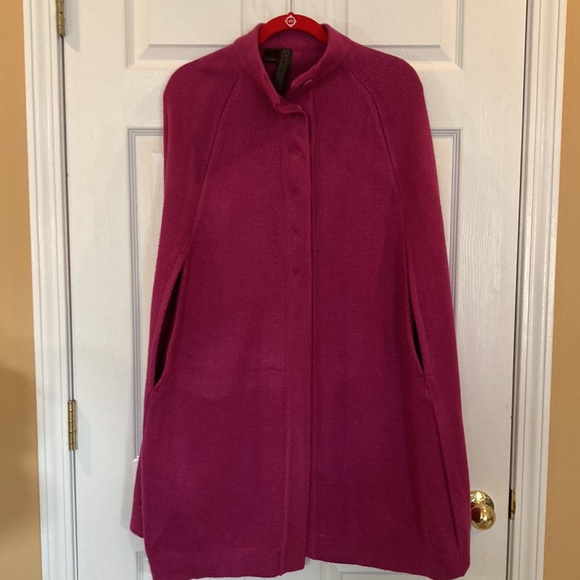 Lukastyle Raspberry Cape One Size Missy - Picture 1 of 12